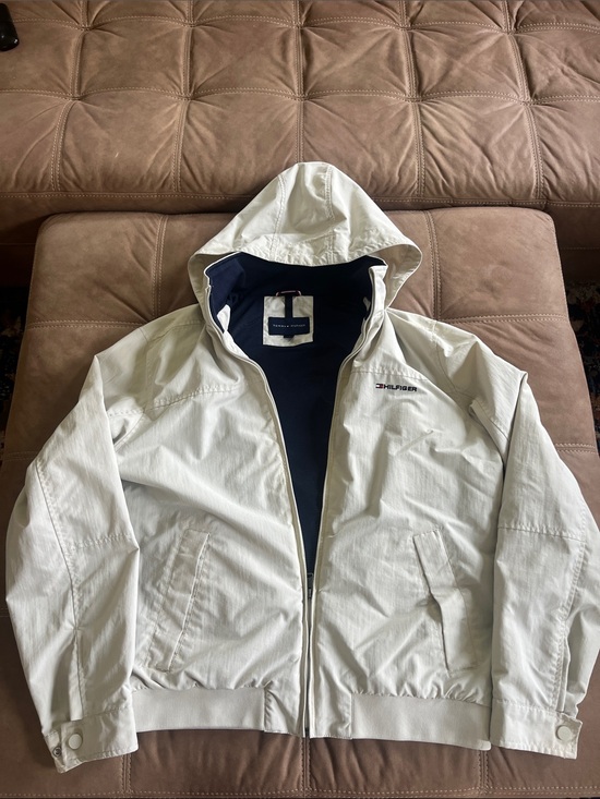 Tommy Hilfiger Other - Tommy Hilfiger Cream Hooded Windbreaker with Navy Interior